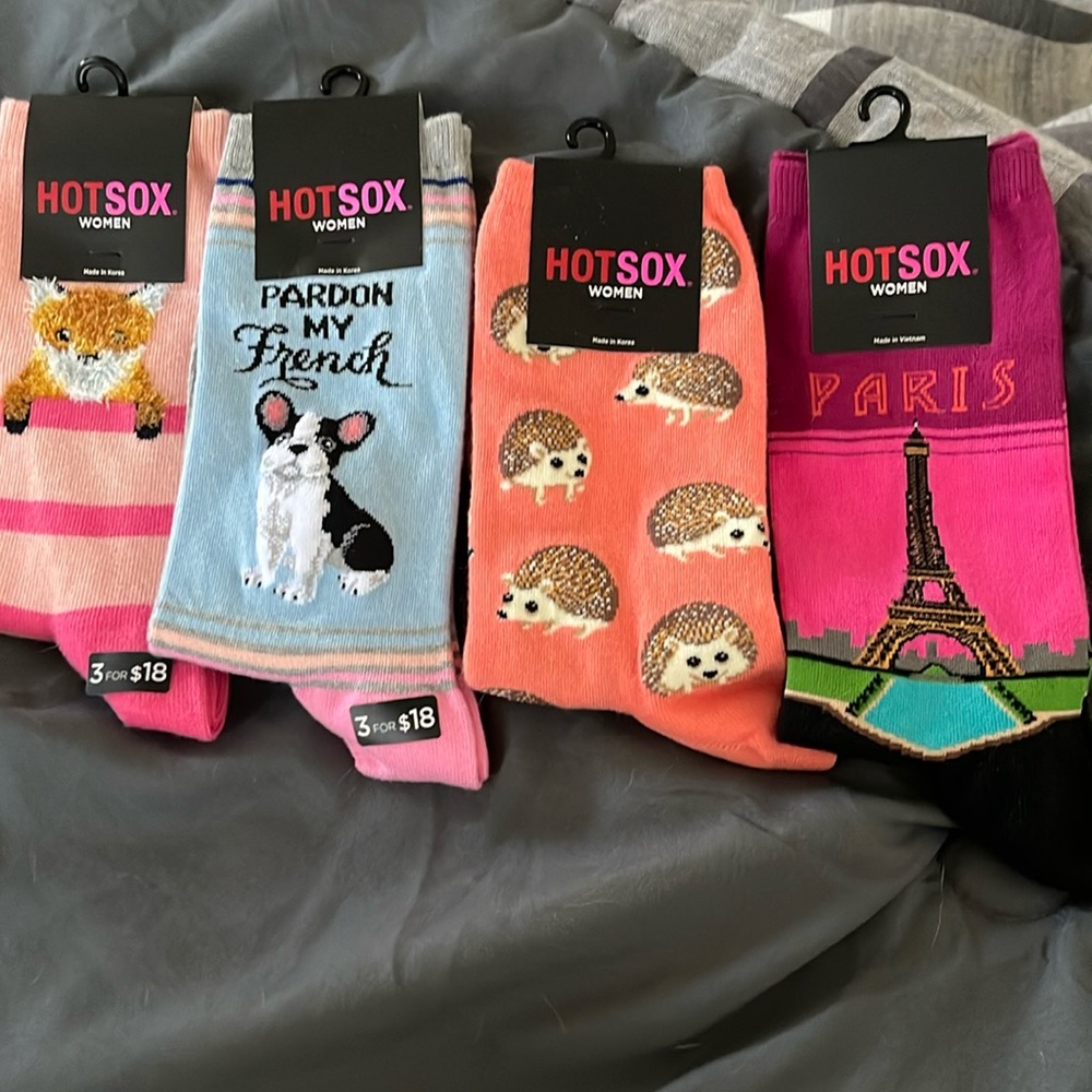 4 Pair Women’s HotSox-INSANE DEAL!!